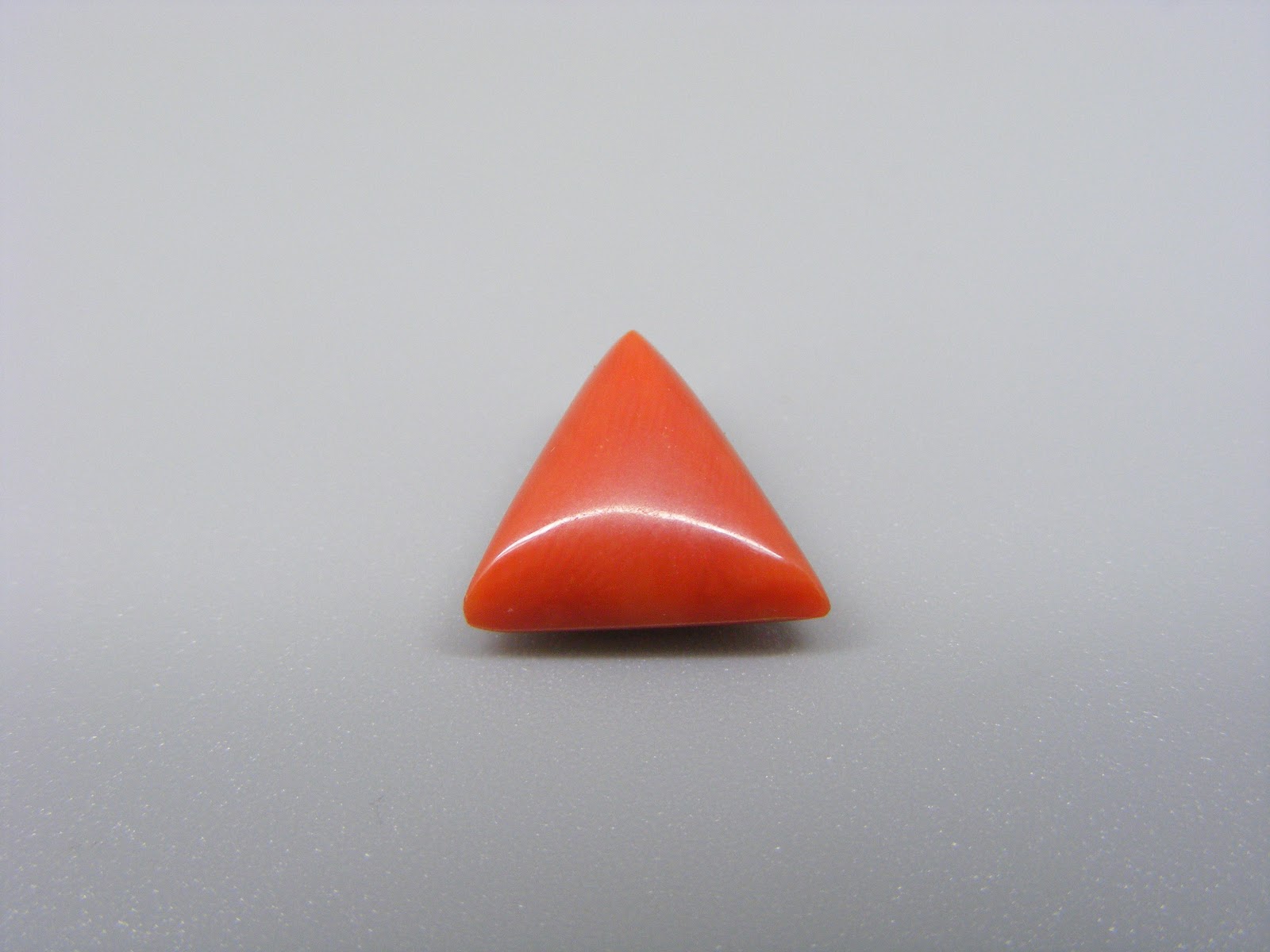 Natural Triangle Red Coral 5.01
