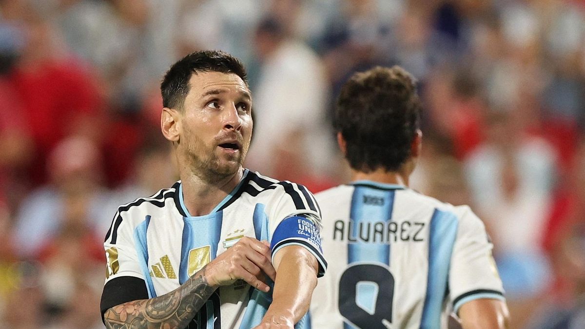 Argentina dính bê bối tài chính - Tạp chí Tri thức