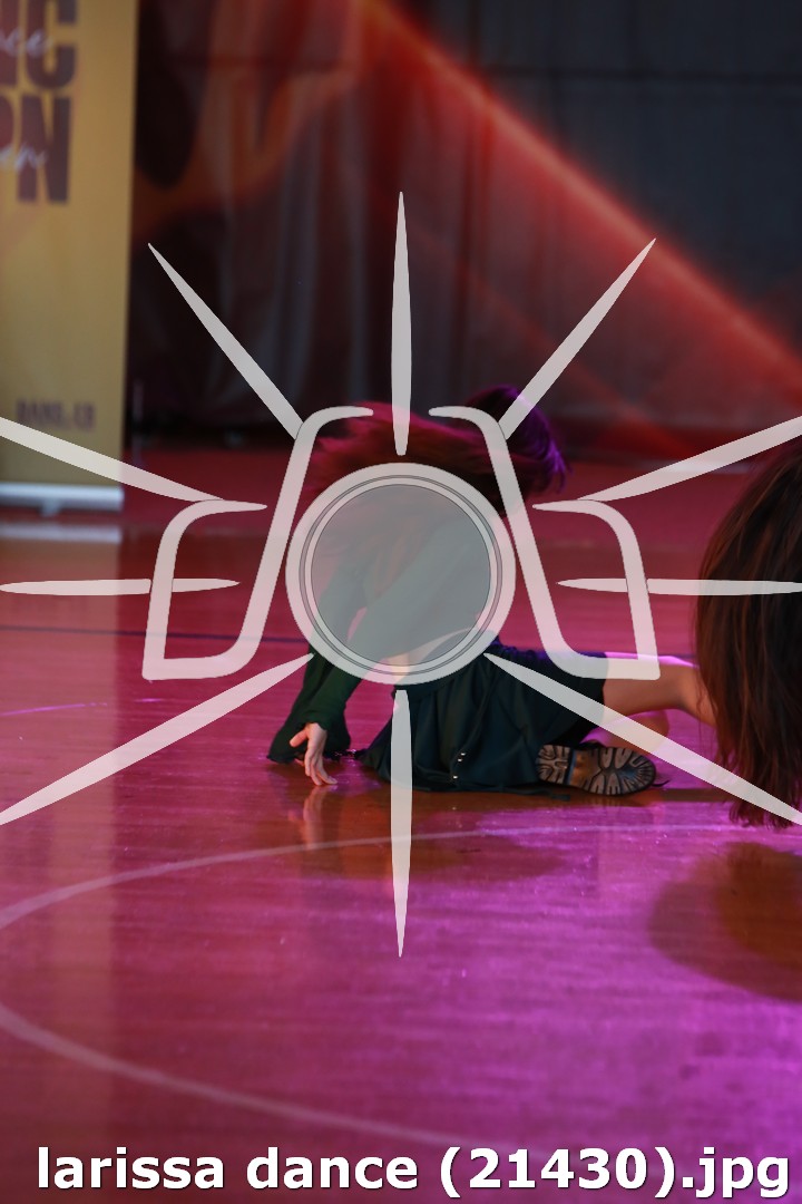 larissa dance (21430).jpg