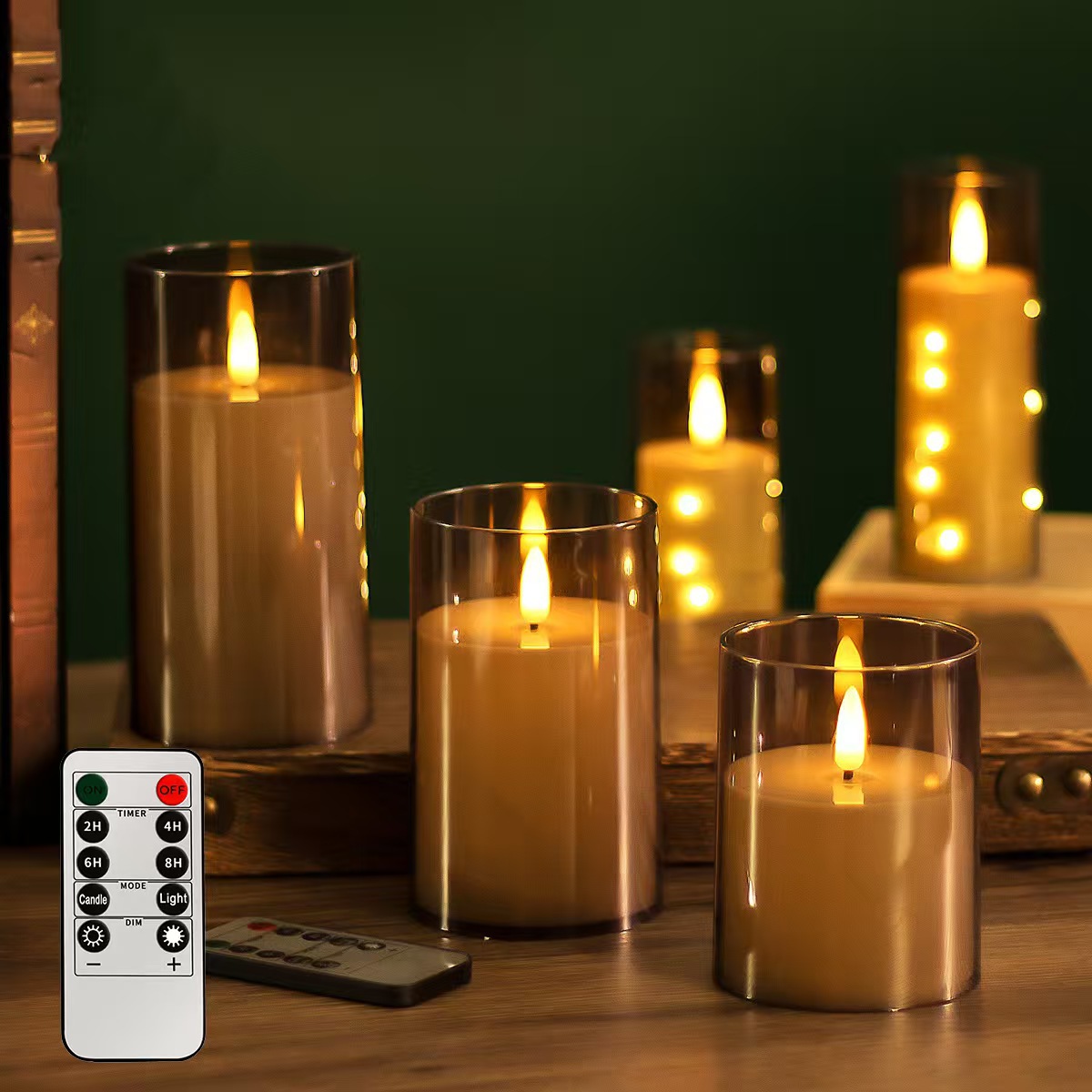 LED pillar candles with flicker effect