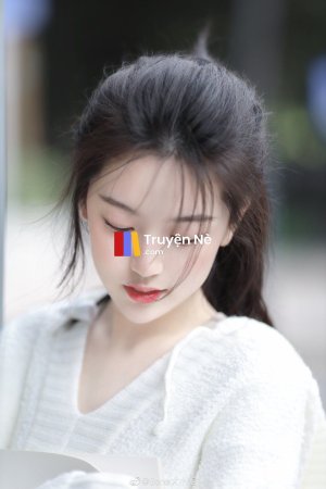 Bí Mật Đằng Sau Ánh Trăng