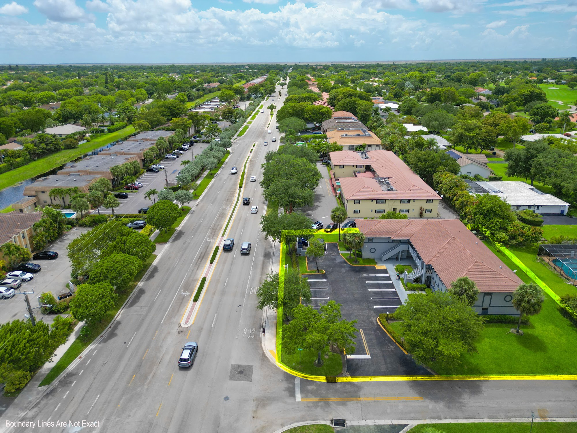 7 Large Units On Nearly A 1/2 Acre property photo 86