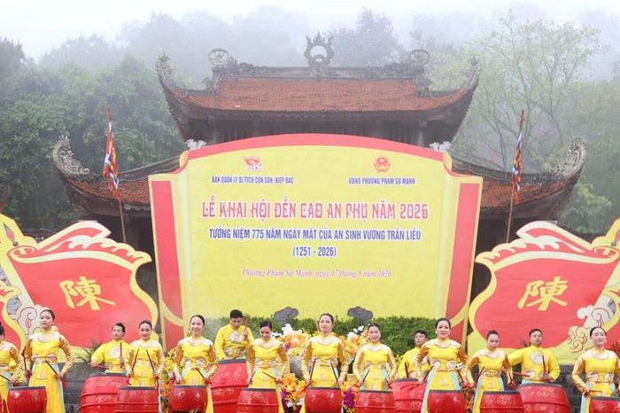 Long trọng khai hội đền Cao An Phụ năm 2026 - Báo Tri thức &amp; Cuộc sống