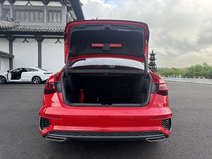 AUDI A3L
