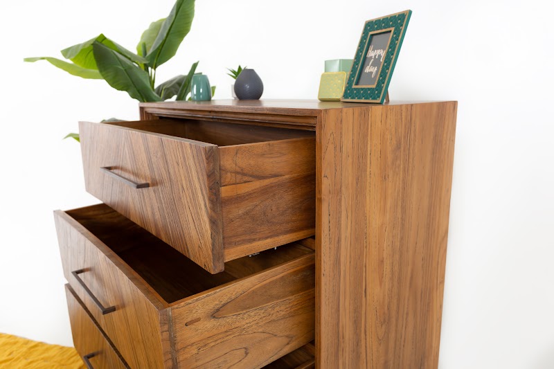 Commode Chevron 2