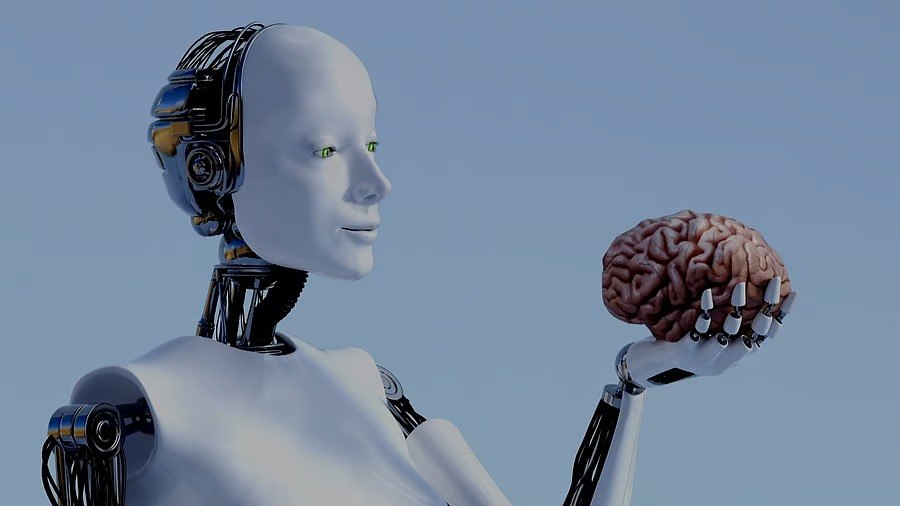 AI-Assisted Brain Surgery Patient Recovers, Heralding New Era