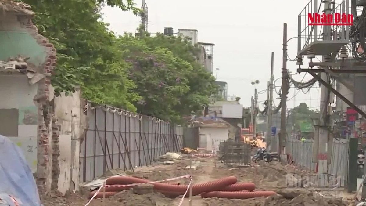 [Video] Đề xuất luật hóa nguyên tắc nơi ở mới bằng hoặc tốt hơn nơi ở cũ khi thu hồi đất - Báo Nhân Dân