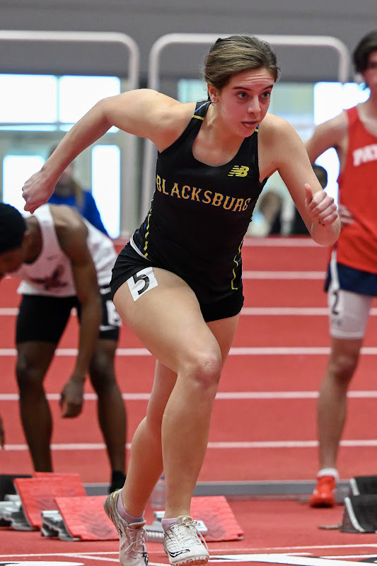 Photo from HS: Indoor Track & Field of Darah Mitchell