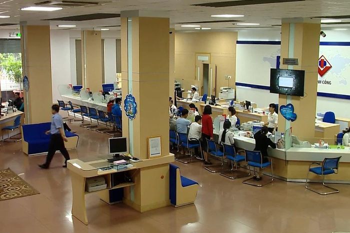 [Video] Ngân hàng Nhà nước tiếp tục yêu cầu giảm mặt bằng lãi suất - Báo Nhân Dân