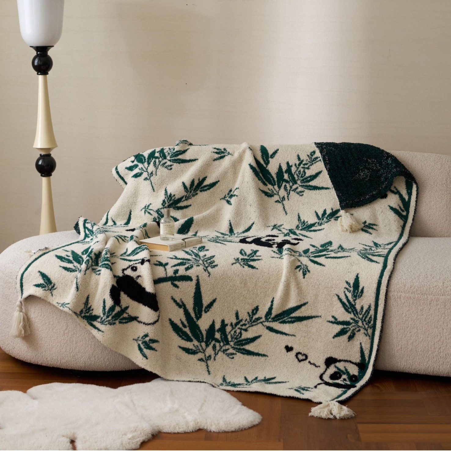Decorative Acrylic Throw Blanket, 130x170cm