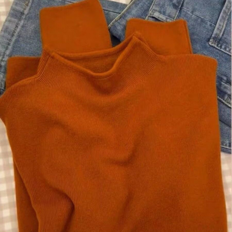Ladies' knitted sweater with stand-up collar
