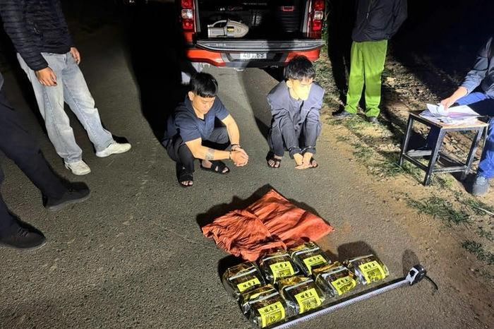 Bóc gỡ đường dây tội phạm, thu giữ 7kg ma túy đá - Báo Đại Đoàn Kết