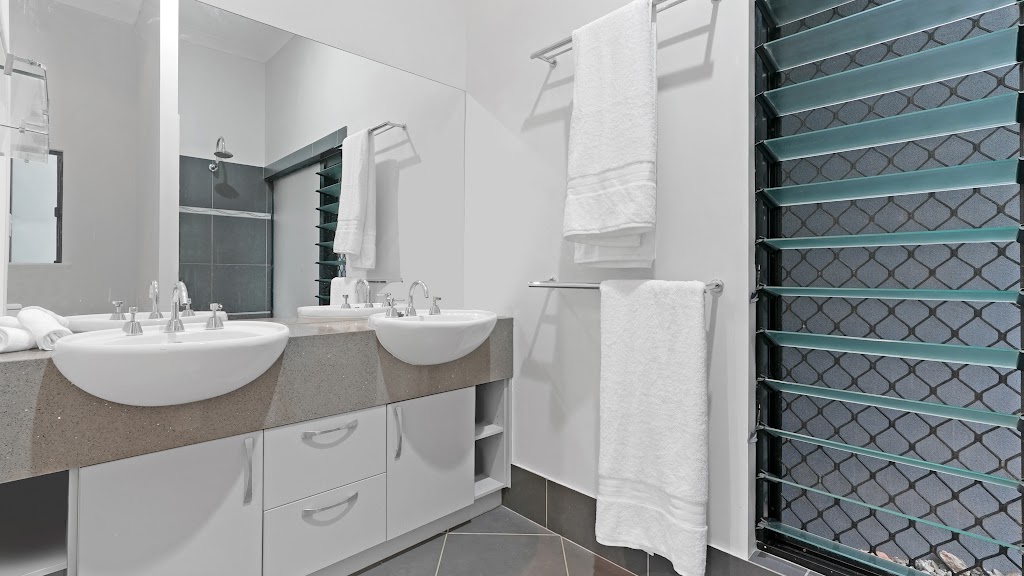 4 Stapleton Close, Redlynch - Thumbnail 8