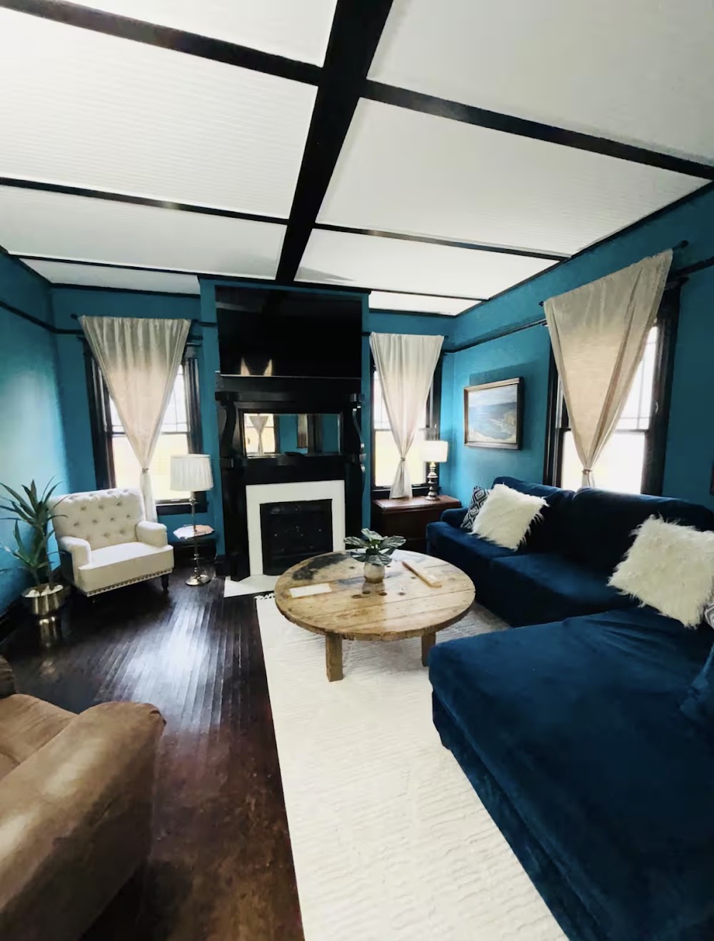 The Tea Olive — Living Room