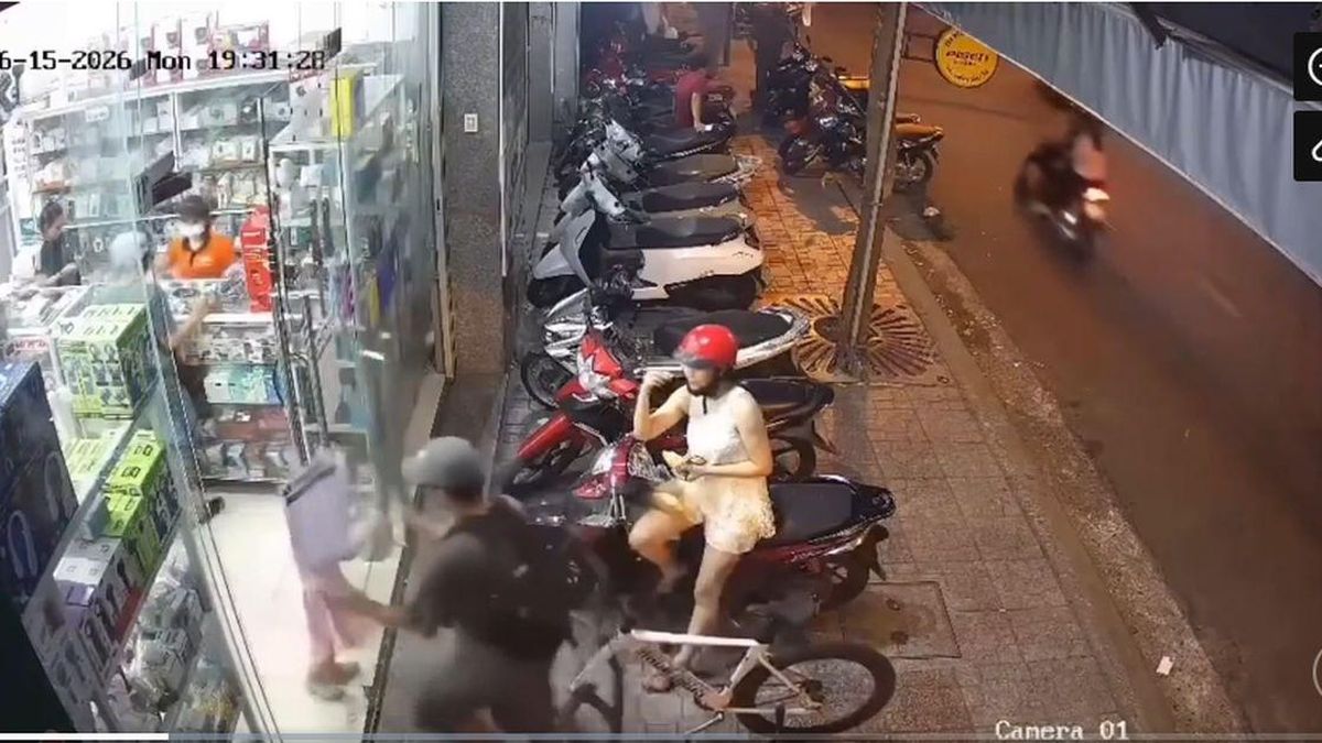 Mẹ bảo vệ con gái 5 tuổi bị đẩy ngã, nam thanh niên vung tay đấm thẳng vào mặt: Chi tiết video gây phẫn nộ - Chuyên trang Góc nhìn pháp lý - Tạp chí Người đưa tin