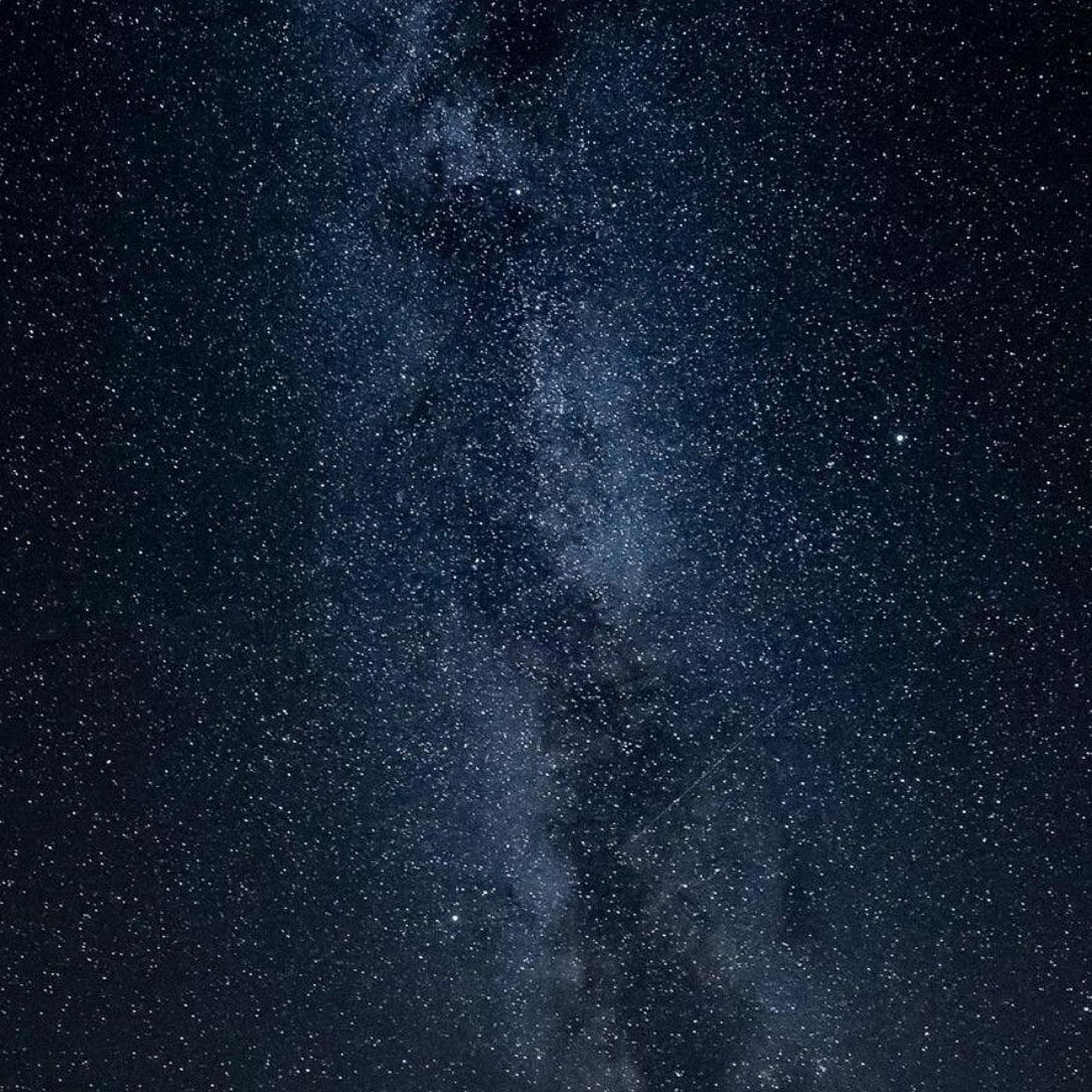 Download Milky Way Over Ocean Horizon Full HD iPhone