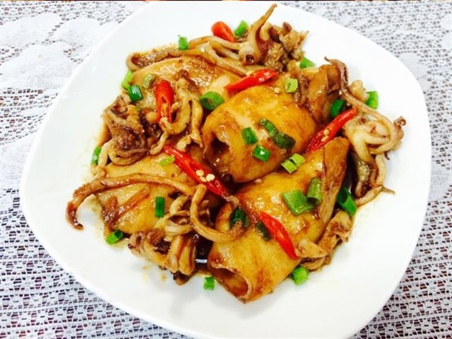 Mực Om Nước Tương Thơm Ngon
