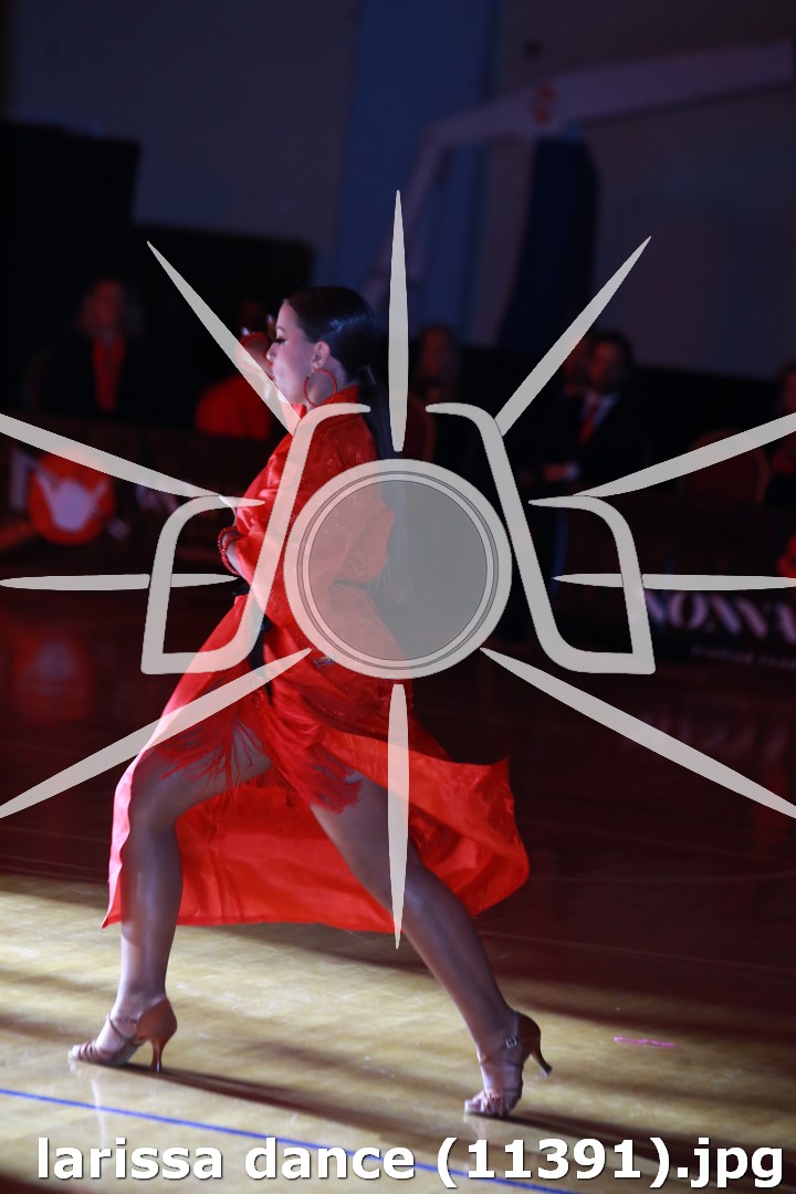 larissa dance (11391).jpg