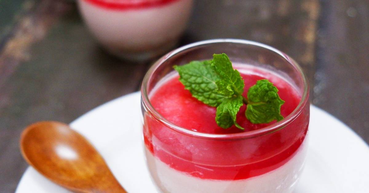 Raspberry Mousse Cups (Bánh Mousse Quả Mâm Xôi)