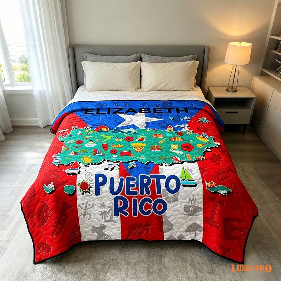 Diamond quilted cotton quilt with colored piping