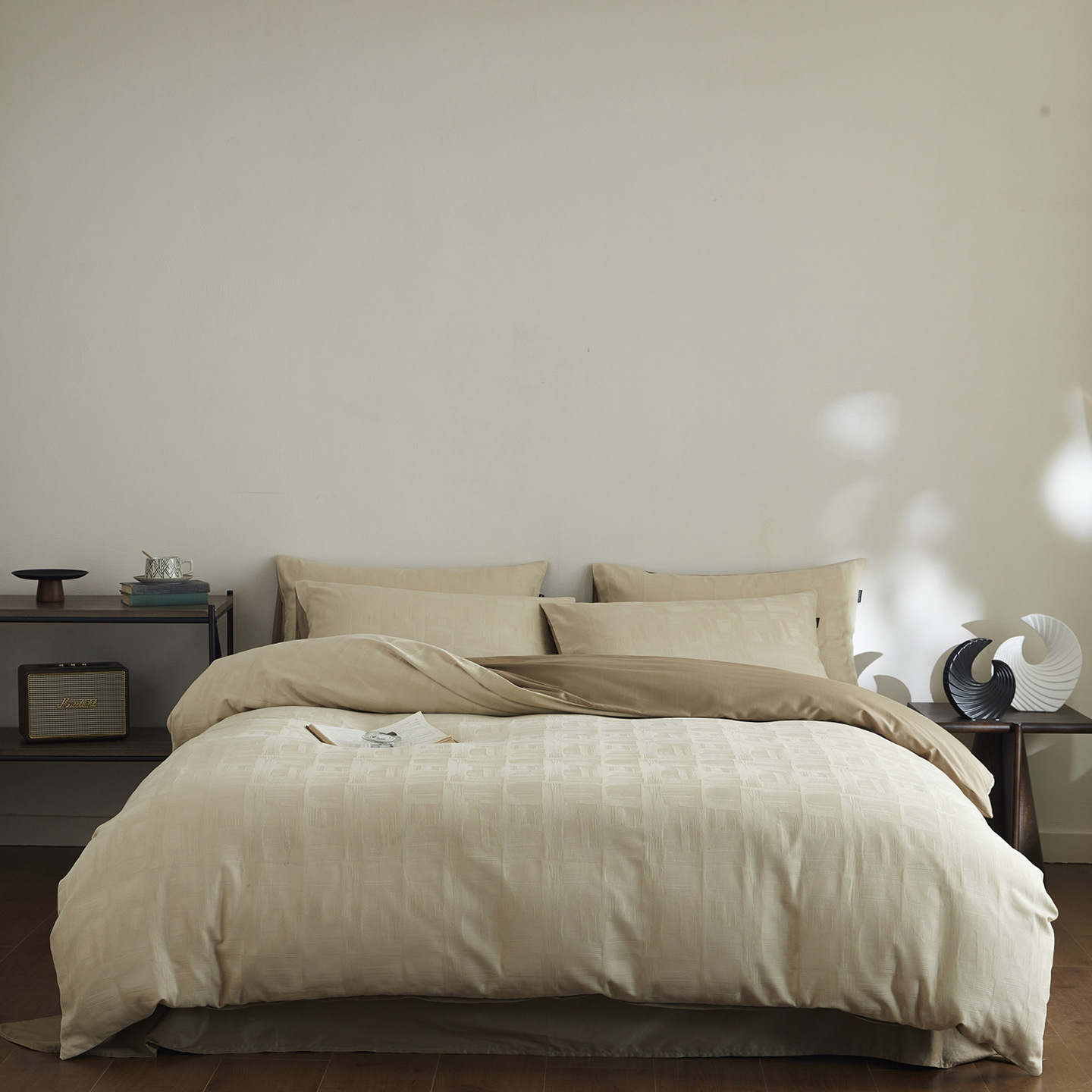 Bed linen set made of washed long-staple cotton, Jacquard