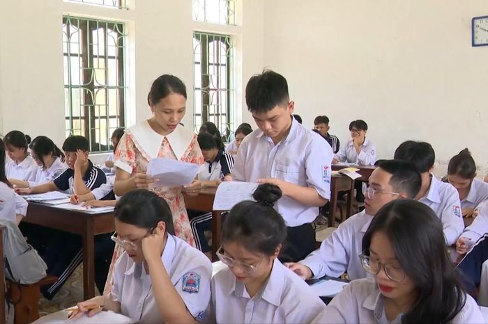 Nhà trường phải công khai kế hoạch dạy thêm, học thêm - Đài Phát thanh và truyền hình Hà Nội