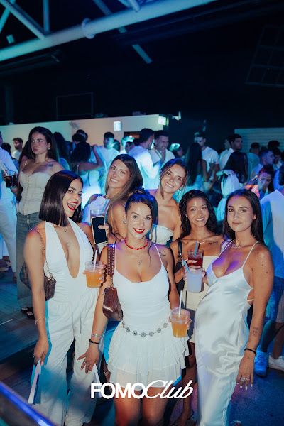 FOMO Club115.jpg