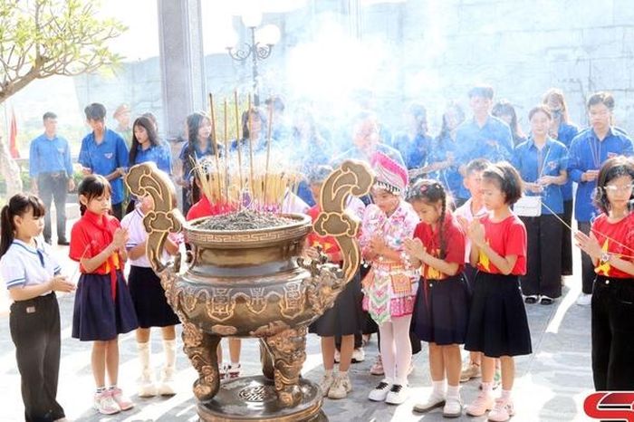 Tự hào trang sử vẻ vang của dân tộc - Báo Sơn La