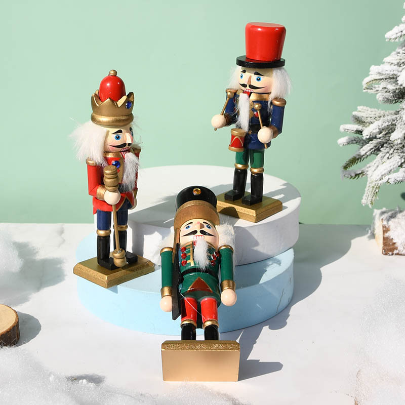 Nutcracker soldier set, 15 cm, wood