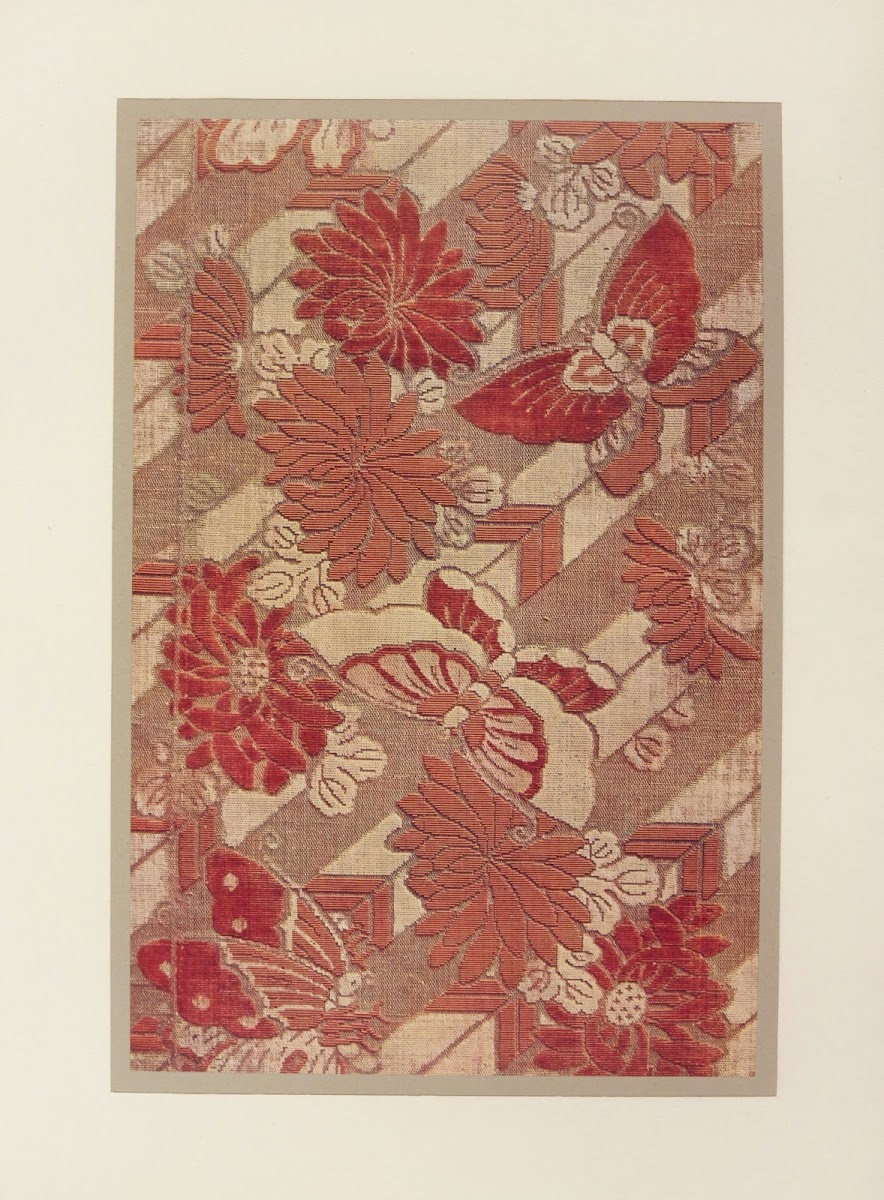 Papillons et chrysanthèmes 1913