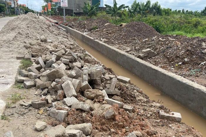 Quảng Ninh: Cống thoát nước gần 20 tỷ đồng vừa thi công đã sạt lở sau mưa - Báo Tiền Phong