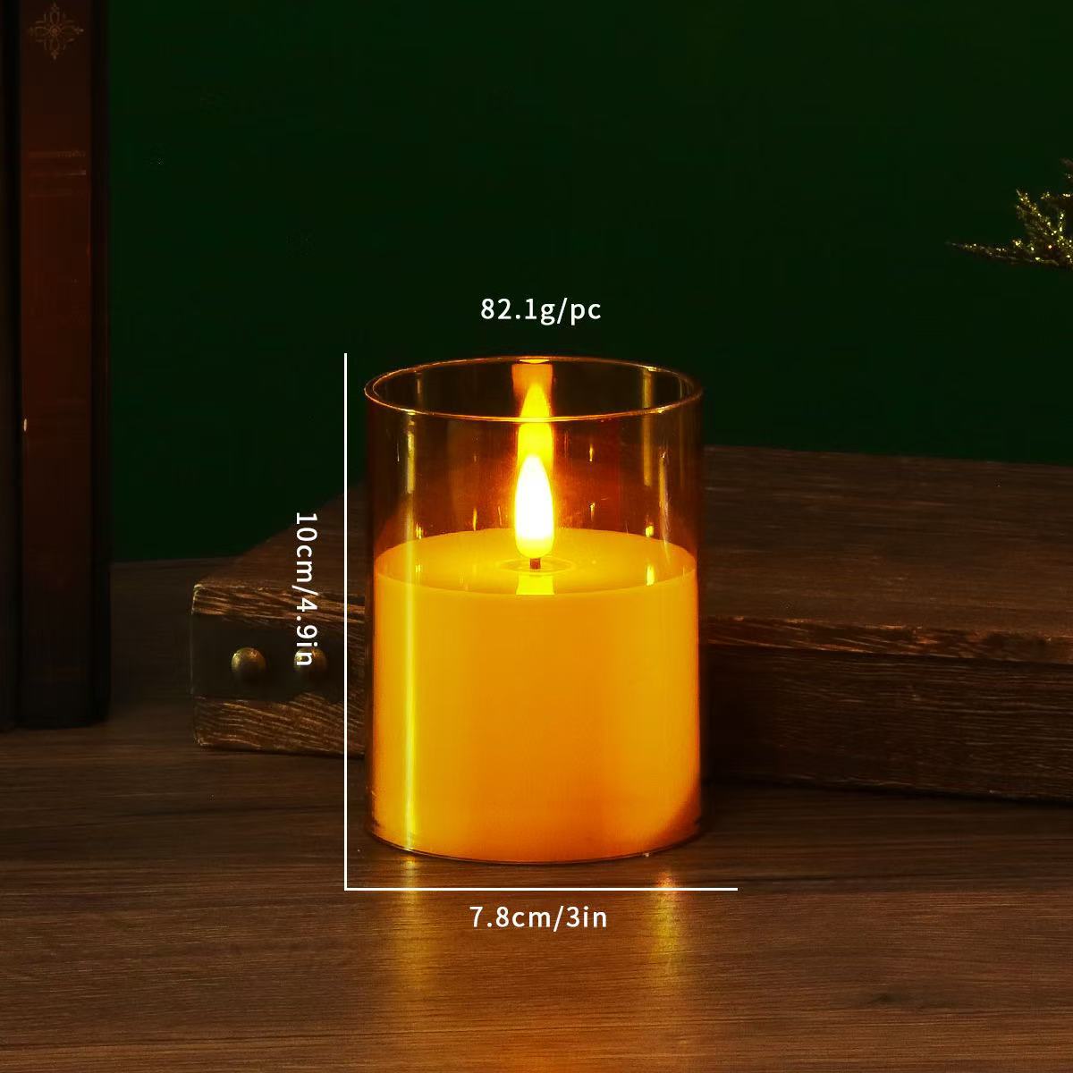 LED pillar candles with flicker effect