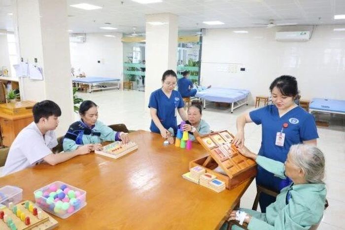 Sa sút trí tuệ sau đột quỵ, hệ lụy cần được quan tâm đúng mức - Báo Tri thức &amp; Cuộc sống