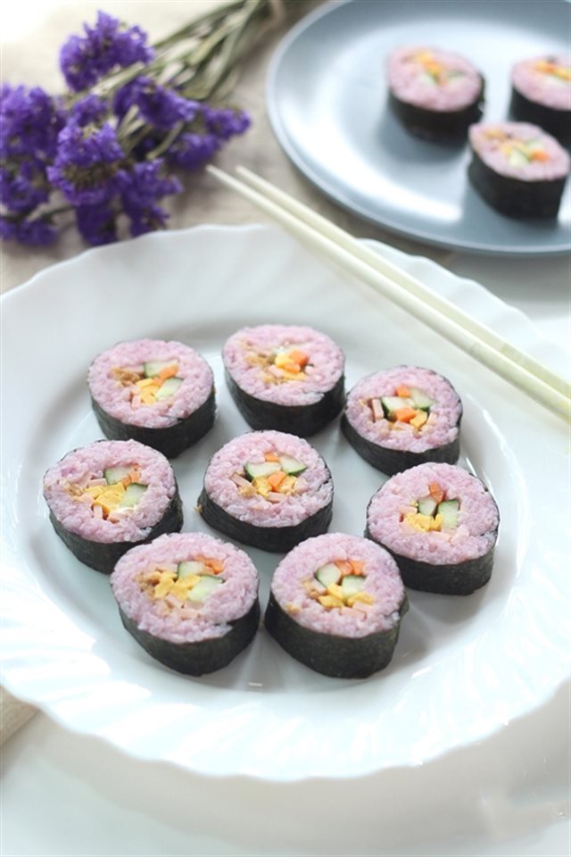 Kimbap Khoai Lang Tím