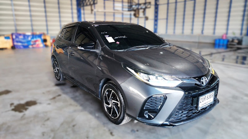 TOYOTA YARIS ECO