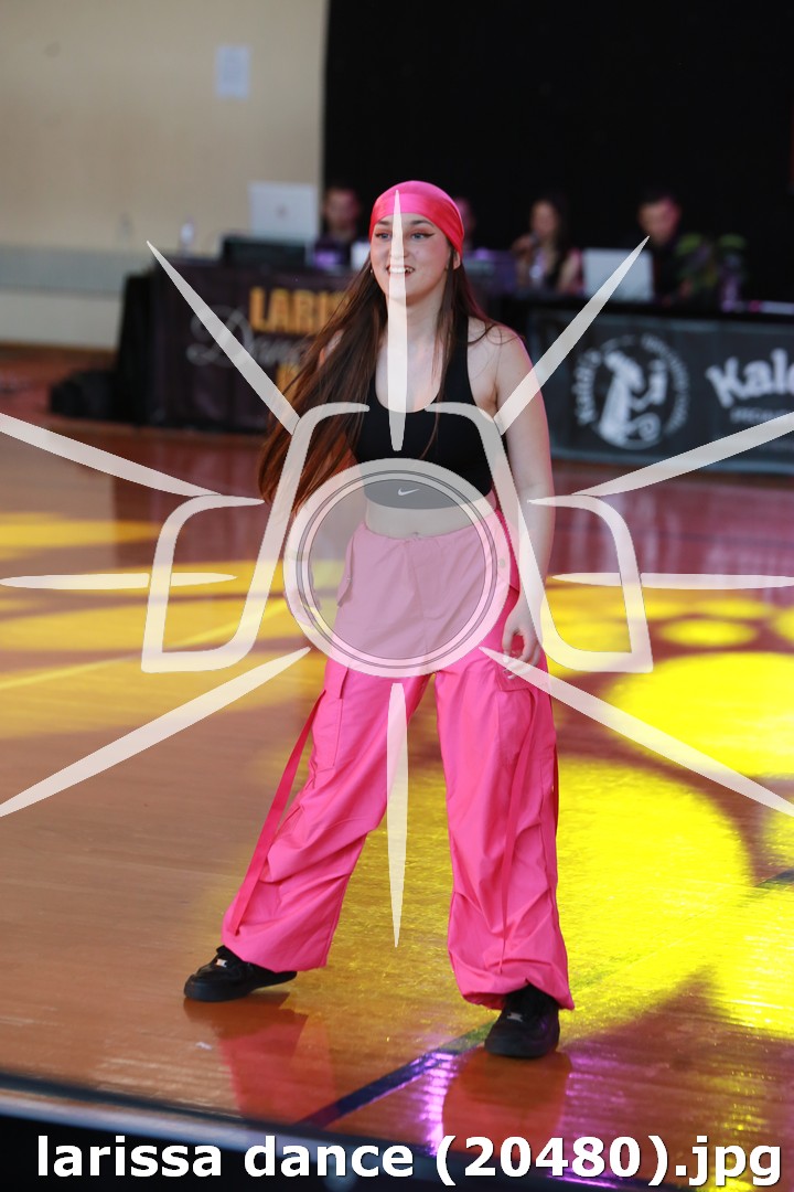 larissa dance (20480).jpg