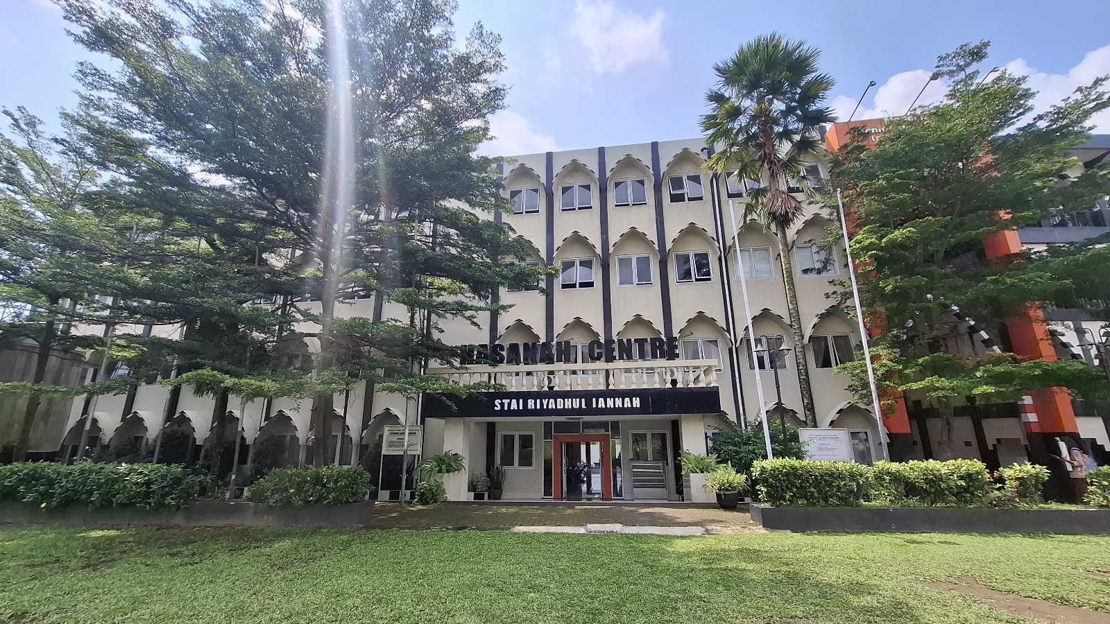 Gedung Perkuliahan