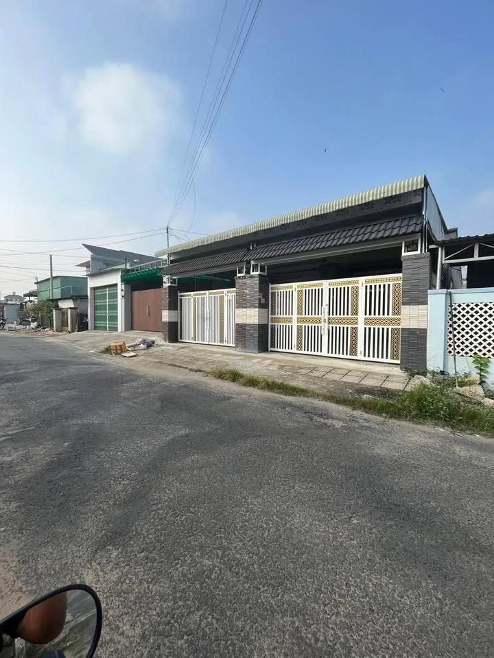 Bán nhà 100m2 Hẻm 20 Điện Biên Phủ, Gần Tòa Thánh Tây Ninh