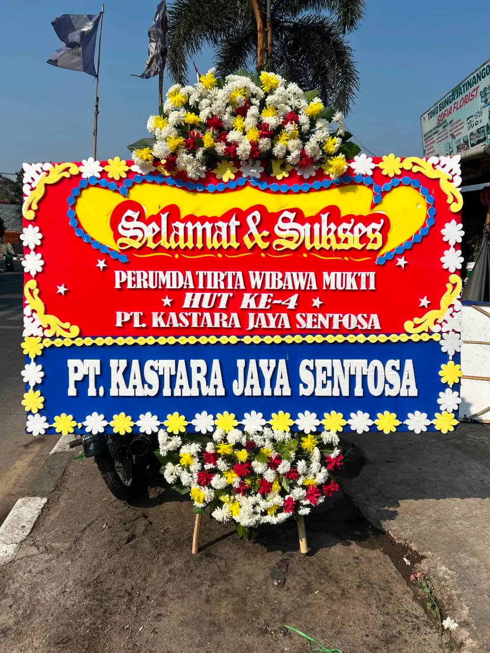Hand Bouquet Premium Bandung