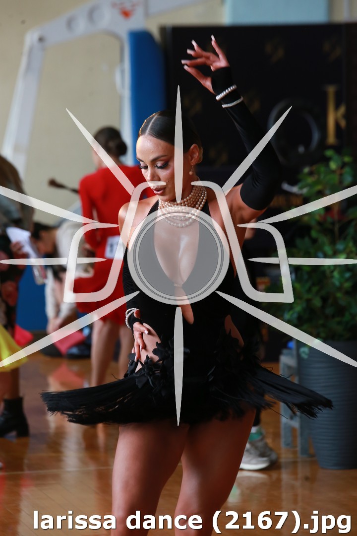 larissa dance (2167).jpg
