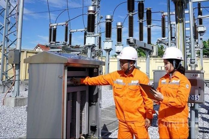 Đề xuất áp dụng giá điện mới giờ cao điểm, thấp điểm trong tháng 6 - Đài Phát thanh và truyền hình Hà Nội