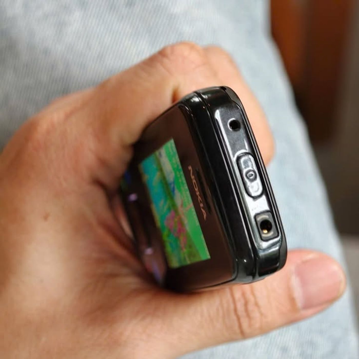 Nokia 3600 Slide bản Prototype mới 100% xuất hiện trên thị trường sưu tầm với giá khoảng 1.990.000 VND #Nokia3600Slide #Nokia #Prototype #ĐiệnThoạiCổ #ĐiệnThoạiSưuTầm #NokiaClassic