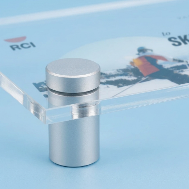Is Your Acrylic Board Too Flimsy? How to Choose the Right Thickness Before You Order