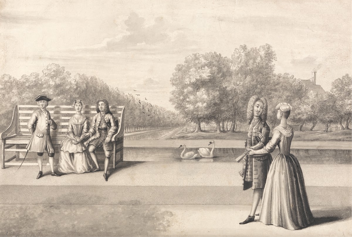 Figures on Bank of the Long Water Hampton Court Palace