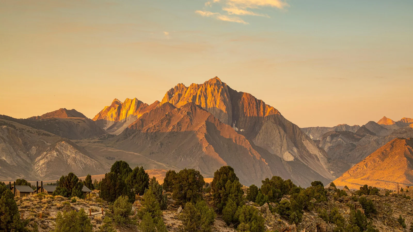 Golden Mountain Peaks At Sunset 4K Desktop Wallpaper