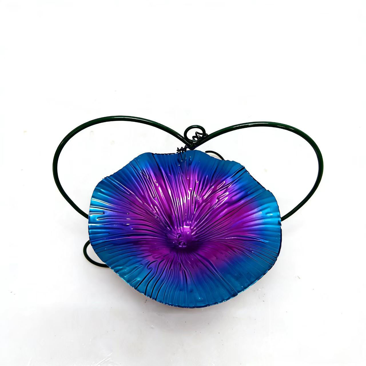 Decorative iron bird feeder in flower shape