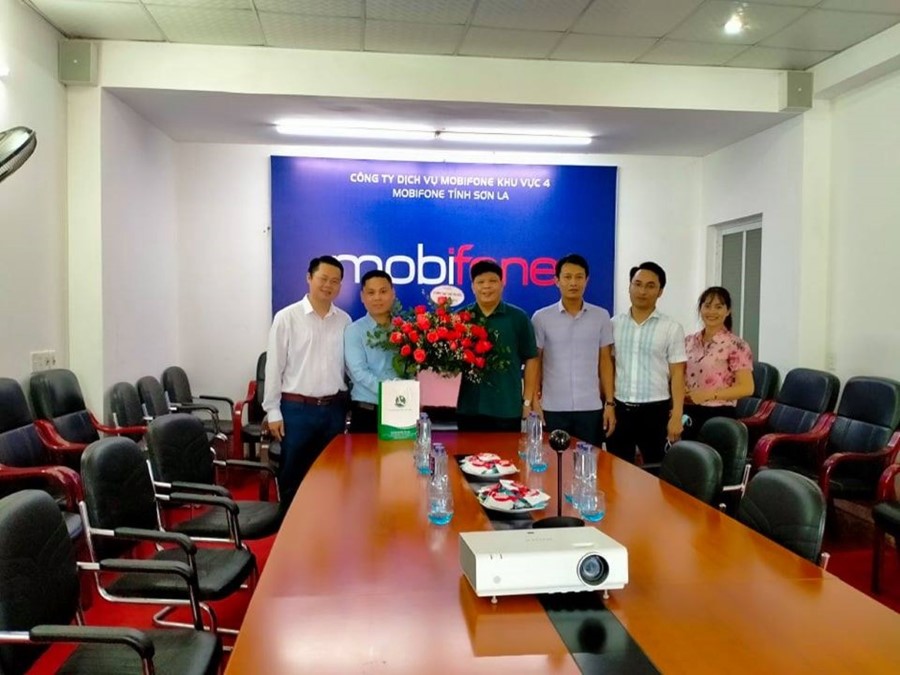 Trường Đại học Tây Bắc chúc mừng các tổ chức, doanh nghiệp nhân ngày doanh nhân Việt Nam