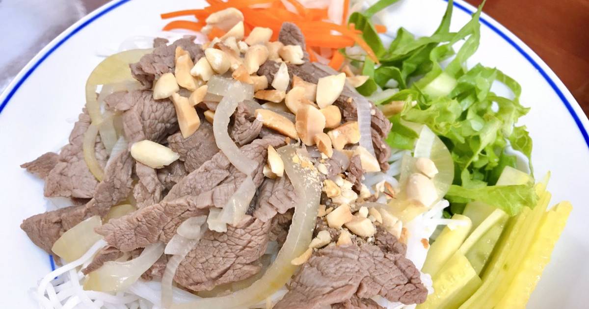 Bún Trộn Bò Nhúng Dấm Mắm Tôm