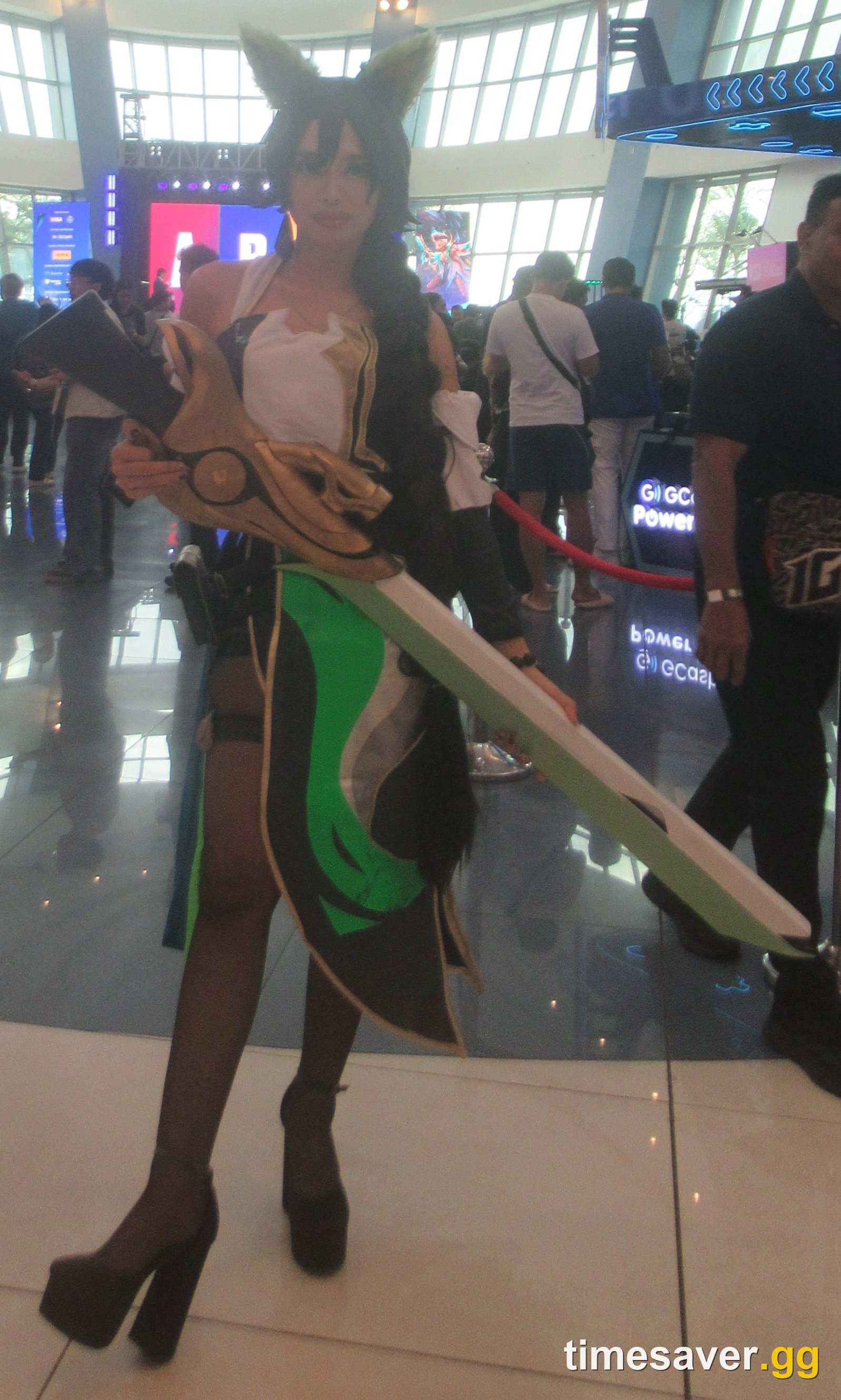 An MLBB assassin hero — the kind of high-mobility carry that dominates the jungle role in Season 42