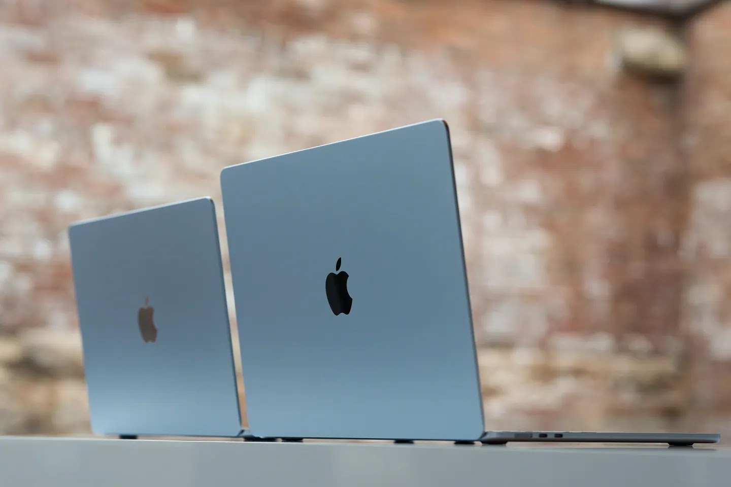Both the 13-inch and 15-inch MacBook Air models now come equipped with Apple’s latest M4 chip.